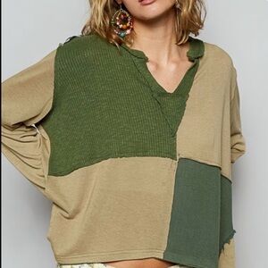 POL size L NWT Green and Tan Patchwork Sweatshirt